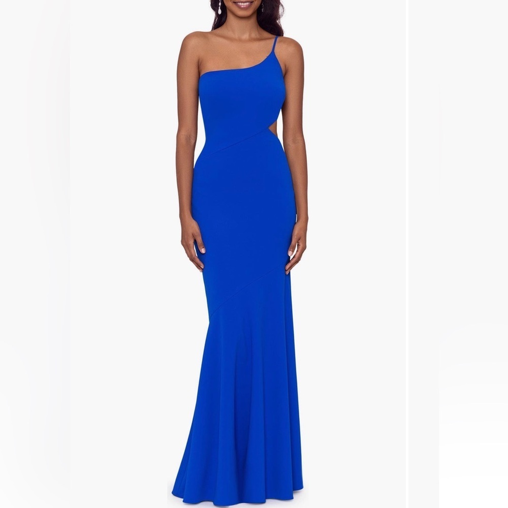 Betsy & Adam Cutout One-Shoulder Crepe Gown